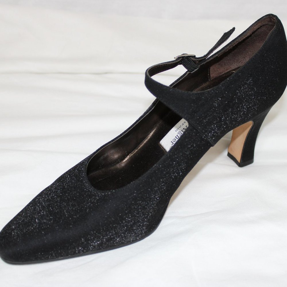 Etienne Aigner Black Heels